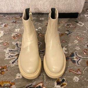 Franco Sarto Size 6.5 Brand new No box